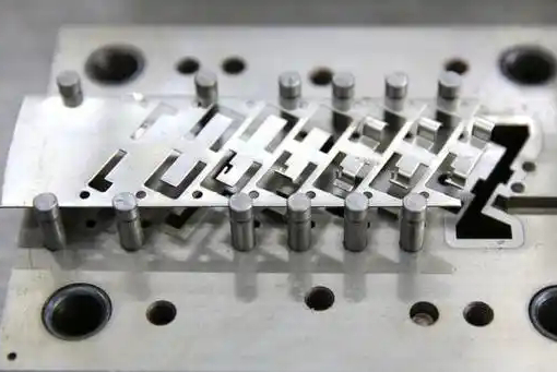 �����ѹģ�����